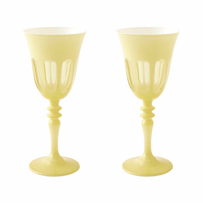 Rialto Wine Glass in Cream