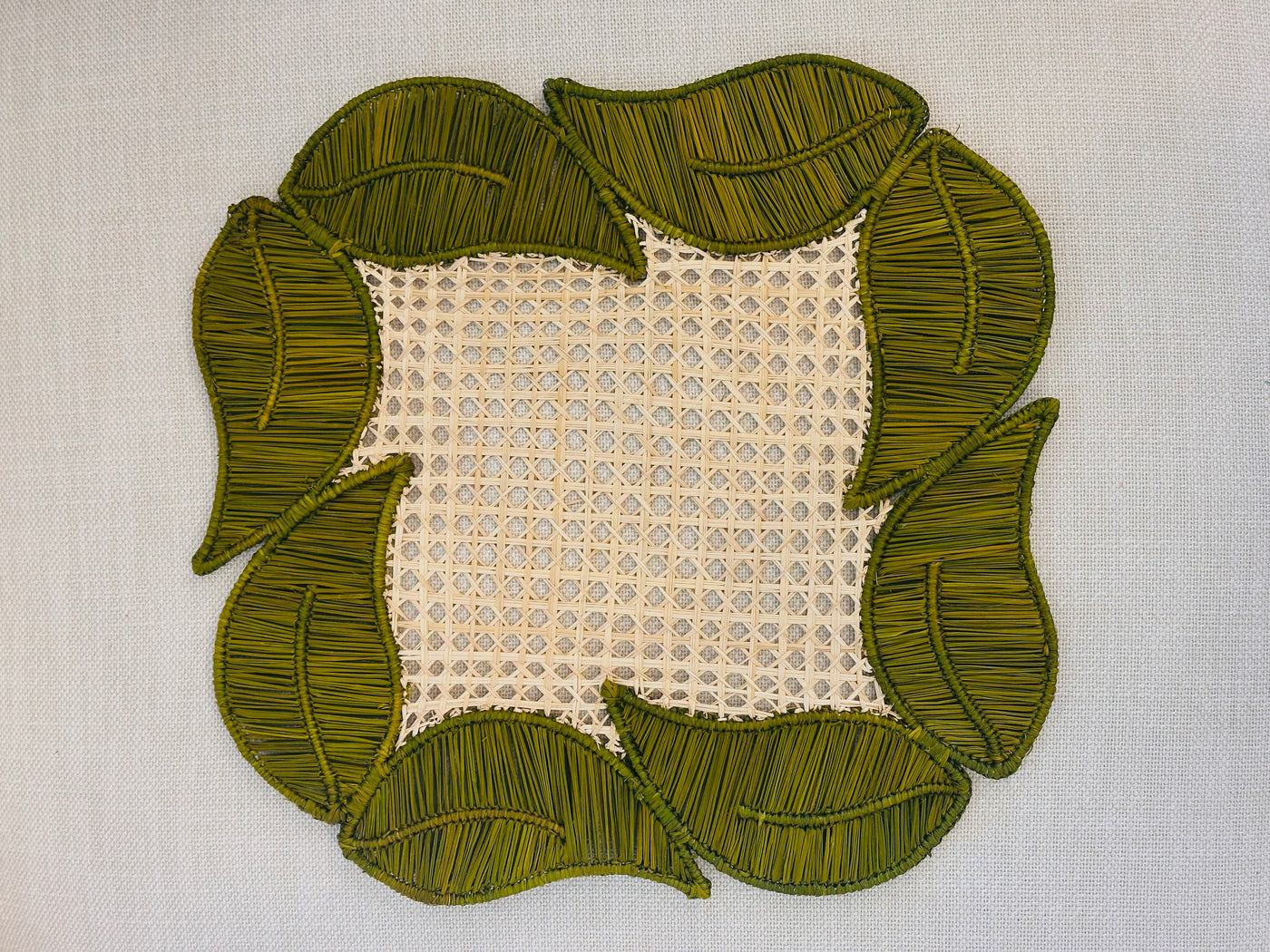 Green Leaf Border Placemats