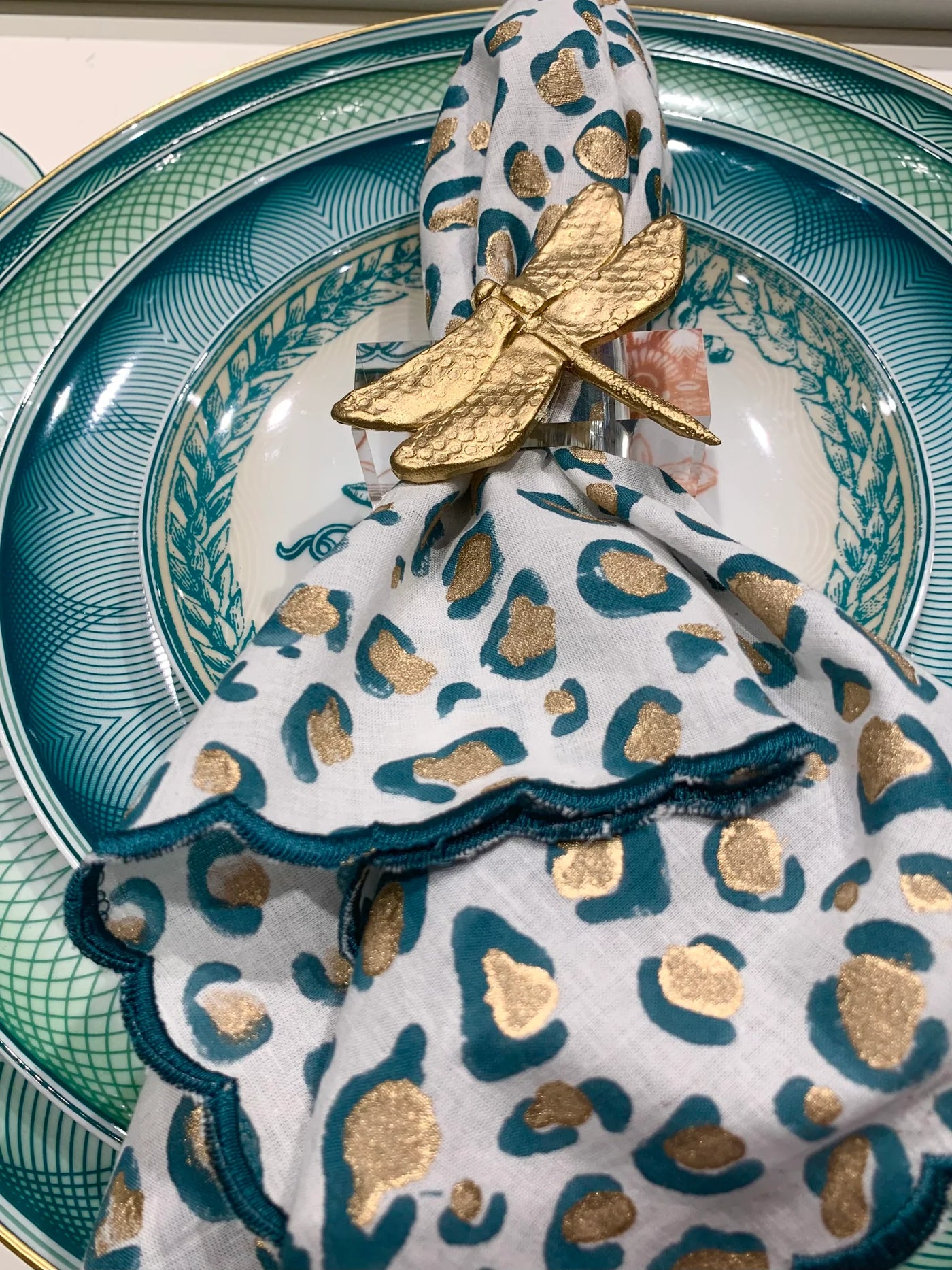 Cheetah Dinner Napkins (Various Colors)